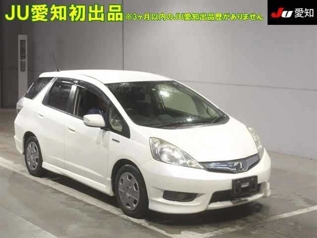 3089 Honda Fit shuttle GP2 2012 г. (JU Aichi)